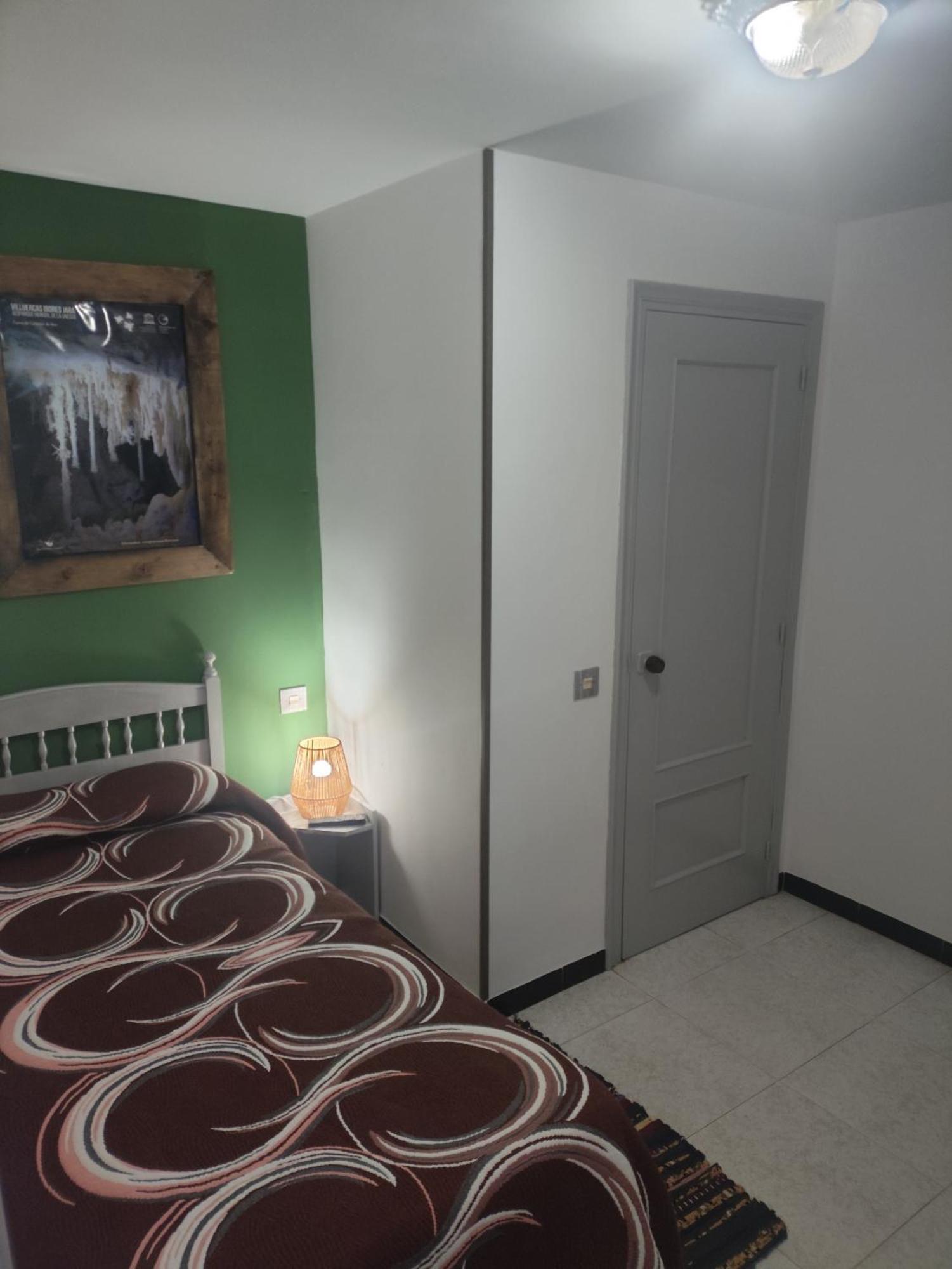 Hostal Restaurante Solaire Castañar de Ibor Kültér fotó